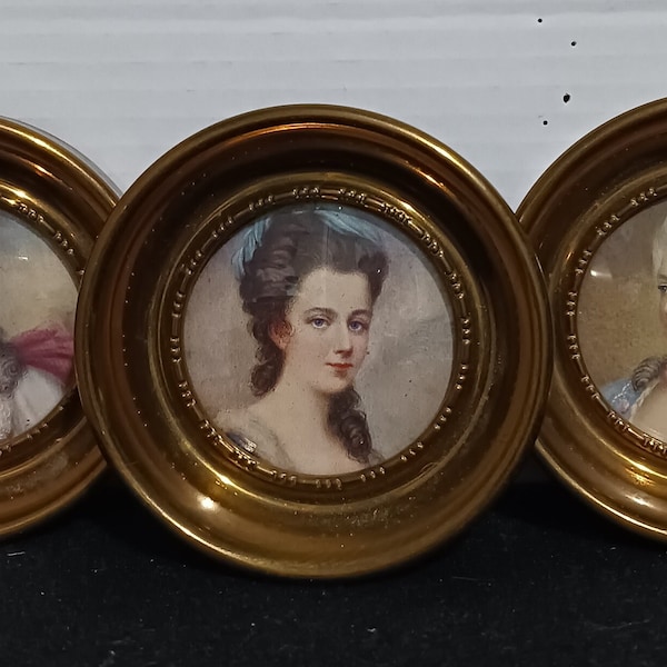 VICTORIAN Style CAMEO CREATION Set of 3 Small Round Victorian Women Photos in Brass Color Frames and Rounded Glass Cover
