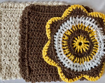 Paños de cocina hechos a mano ~ Juego de 3 paños de crochet ~ Marrón, marfil y marrón/blanco/amarillo ~ 100 % algodón
