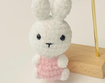 Crochet Bunny Keychain – Handmade Amigurumi Rabbit Bag Charm, Bunny Gift