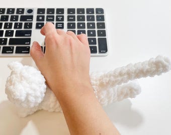 Handmade Crochet Cat Wrist Rest, Soft Office Desk Accessory (9 inches)