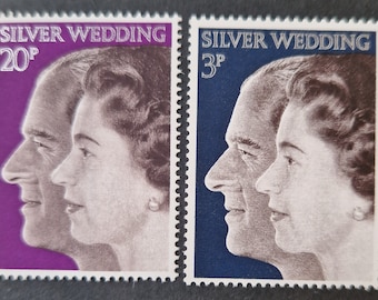 Great Britain 1972 Royal Silver Wedding - Set of 2 Mint Stamps - collecting, crafting, collage, decoupage, scrapbooking