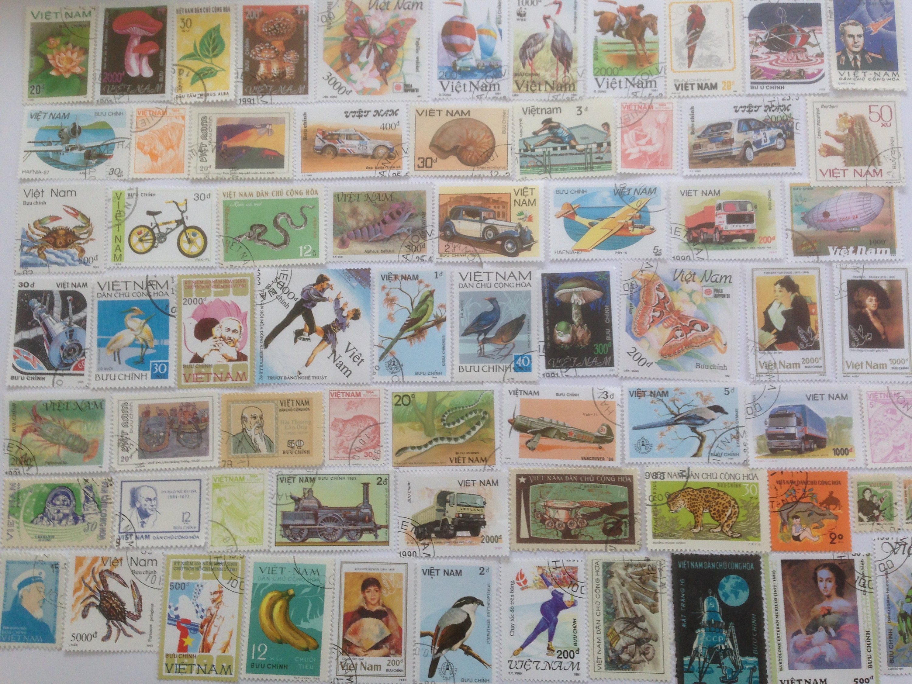Vietnam Postage Stamps - USED & off Paper - 100 to 1000 Different ...
