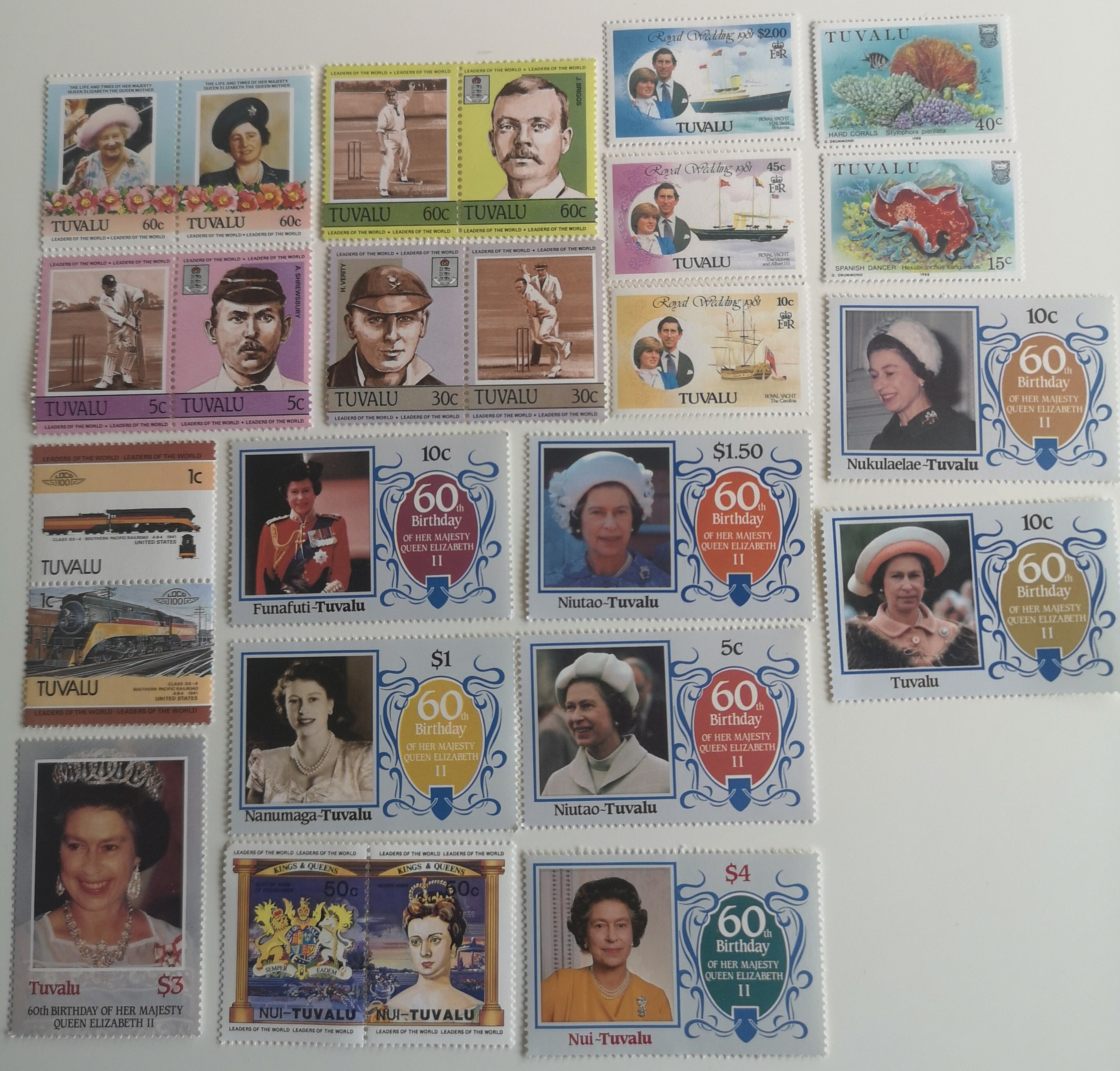 Tuvalu 200 Different Stamps (stamps For Collectors Value Mahaphilla Sri ...