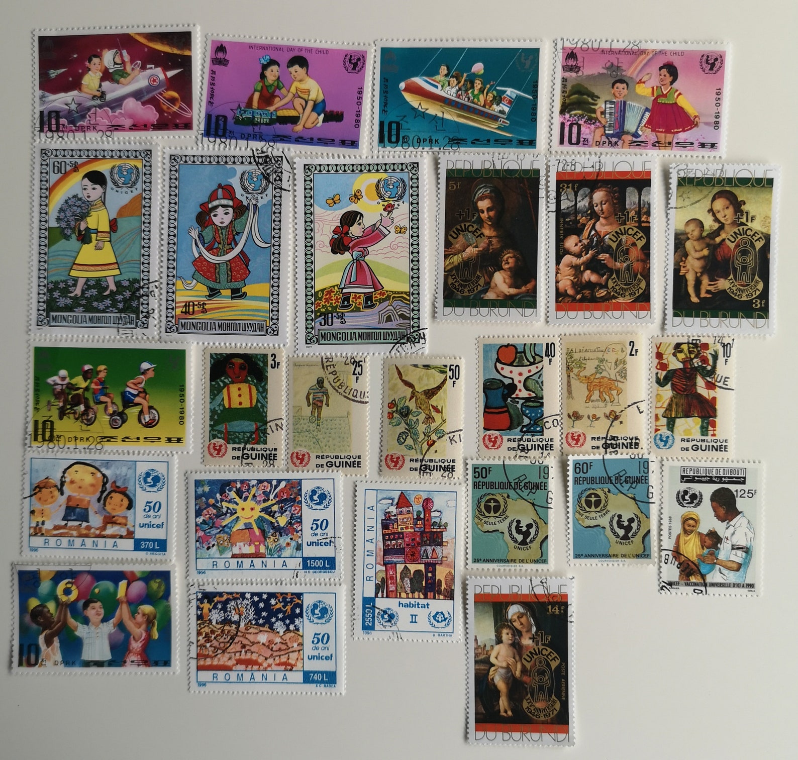 UNICEF Postage Stamps - 25 Different - USED & off Paper - Collecting ...