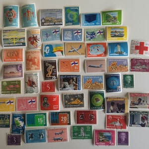 Sellos postales de las Antillas Holandesas - USADOS y sin papel - 50 diferentes - coleccionismo, elaboración, collage, decoupage, scrapbooking