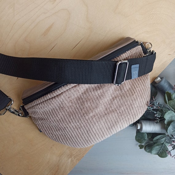 Crossbody-Bag „Caro“ / Cord Beige und Polsterstoff Lederoptik Cedarbraun / Schultertasche Bauchtasche Hip-Bag