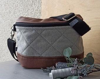 Crossboy bag “Kathi” / padded quilted fabric gray and upholstery fabric leather look mahogany brown / handbag shoulder bag women gray brown