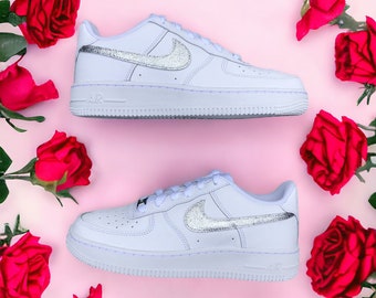 Nike Air Force 1 x ARGENTÉ PAILLETÉ . Neuves New - Custom. Chaussures Cadeau, soirée, mariage