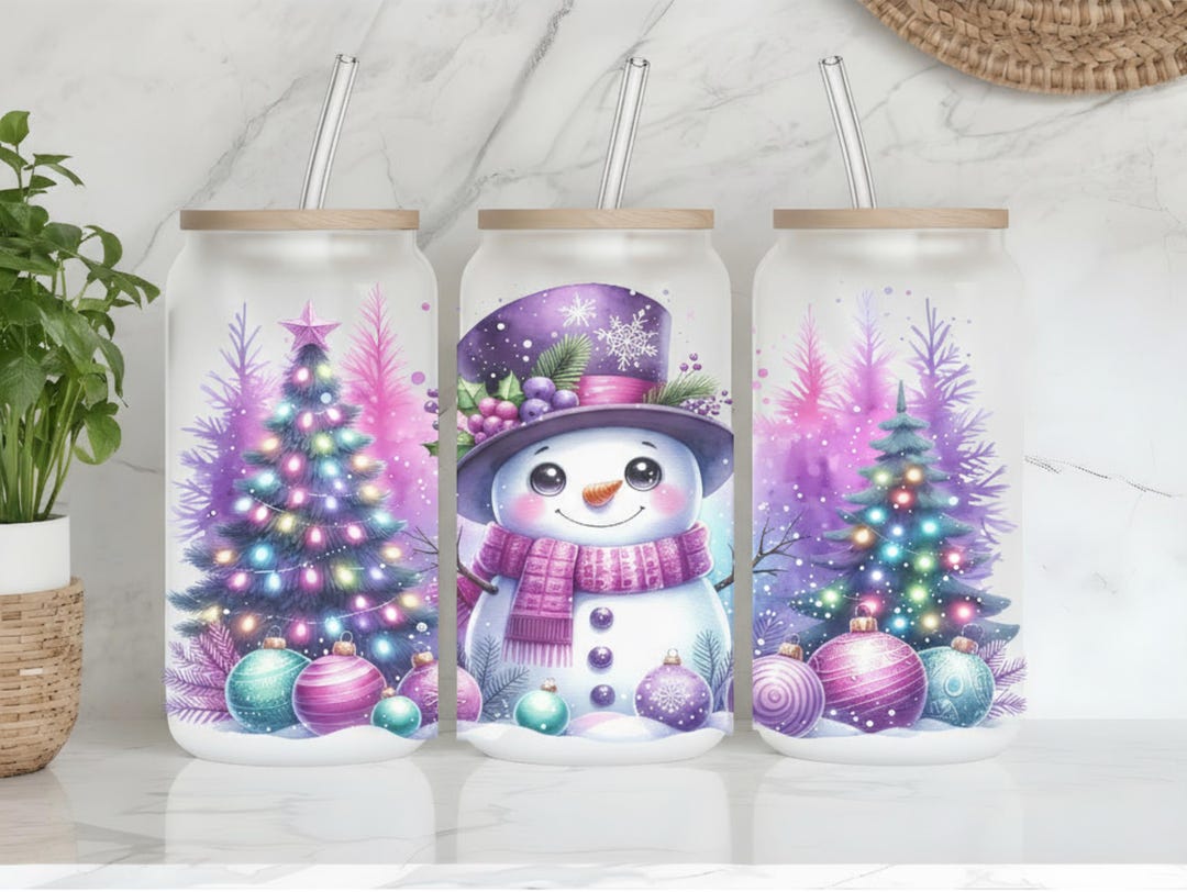 Christmas Iced Coffee Cup | Frosted Beer Can Glass With Bamboo Lid and ...
