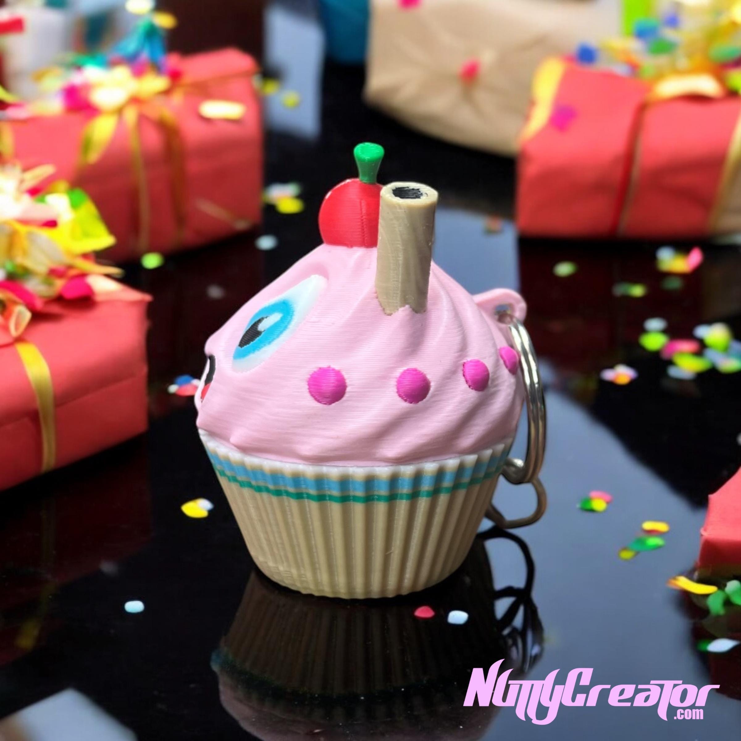 Cute Cupcake, Mini Keychain Container, Functional 3D Print, Top ...