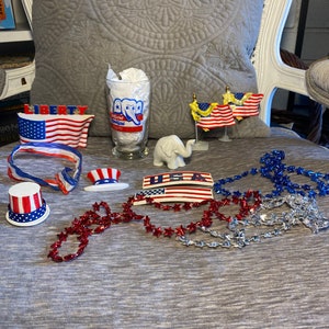 Vintage - 1972-1980&#39;s - Collection of American Political Decorations - Patriot - Elephant - Liberty - Independence Day - 4th of July
