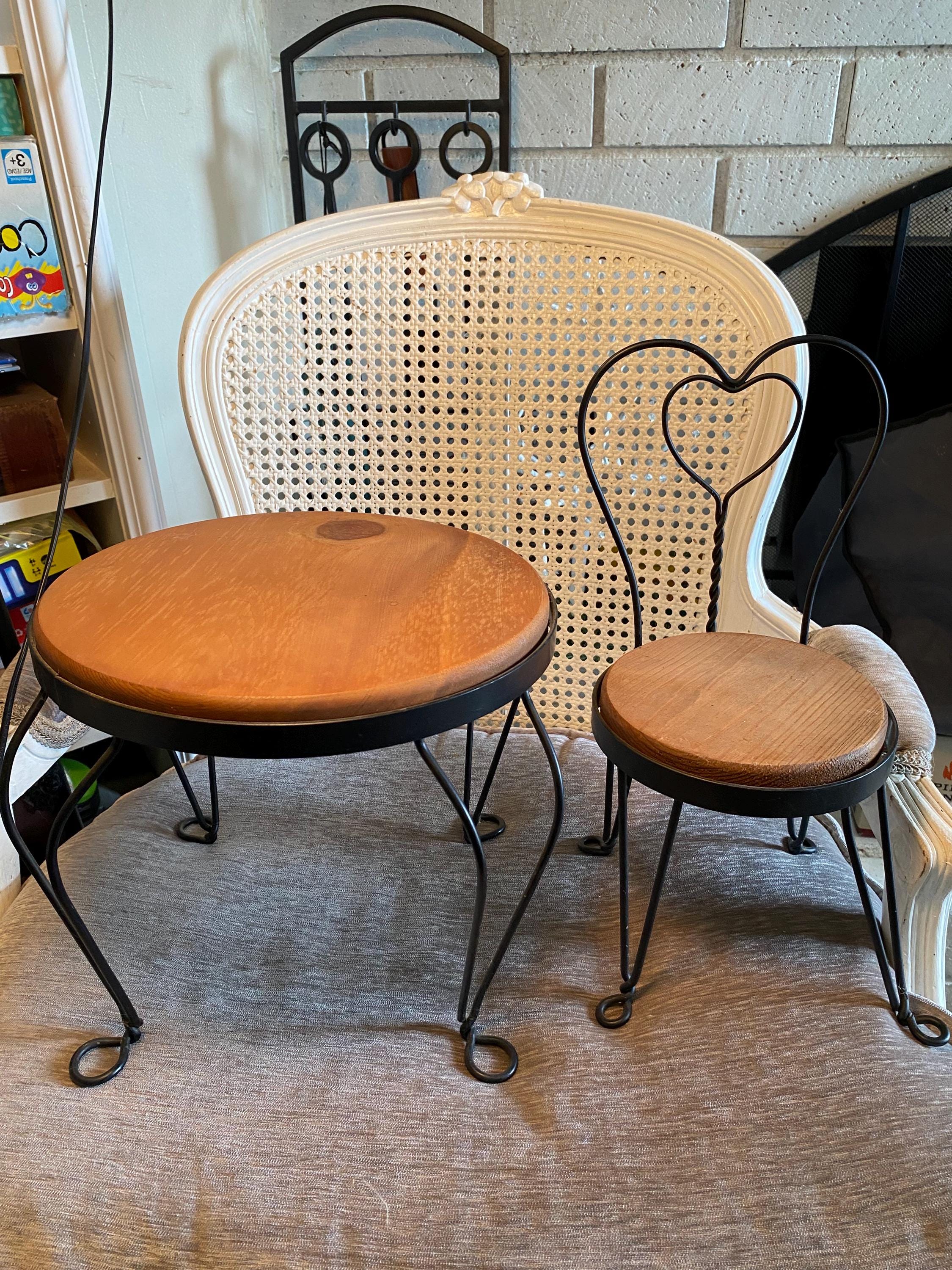 Victorian Vintage Ice Cream Parlor Chairs Antique Child's Ice Cream Parlor  Chair Twisted Wrought Iron Wood, image size:2250x3000