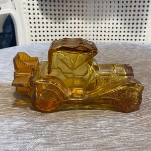 Vintage - Circa anni '70 - Bottiglia Avon - Vetro rosso - Decanter per auto d'epoca - Stutz Bearcat 1914 - "Avon Blend 7" - Dopobarba da uomo - Da collezione