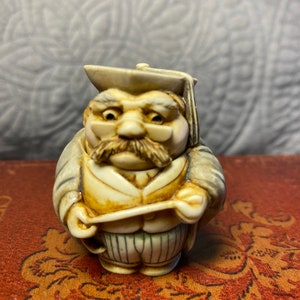 Vintage - 2001 - Harmony Ball Co., Pot Belly's "Gedankenspiel" (Der Professor) - Deckelfigur - Original Box - Original Authentizitätskarte