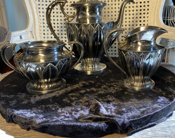 Vintage - Antique - 1920&#39;s - Pairpoint Mfg Co - New Bedford Mass - Quadruple Silver Plated - Gorgeous Three (3) Piece Coffee/Tea Service