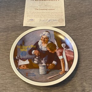 Vintage knowles Sammelteller: Norman Rockwell Muttertag 1982, &quot;Die Kochlektion&quot;
