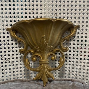 Vintage - 1970&#39;s - Homco - Pocket Planter - Wall Hanging Faux Plant or Flower Holder - Gold - 9.758&quot; Wide x 8&quot; Tall x 4&quot; Deep