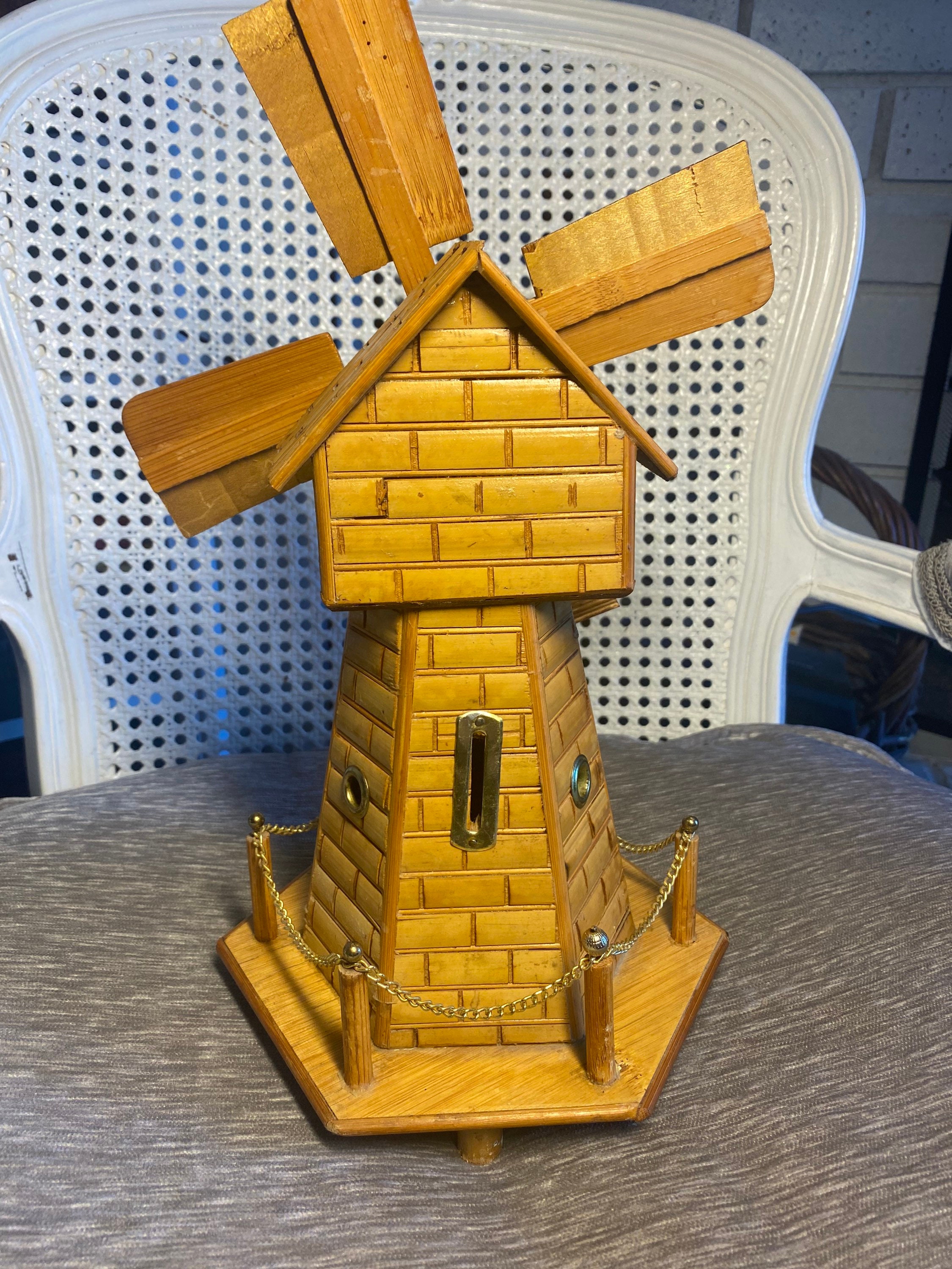 16 gr monster windmill candy windmill par 3,00 €