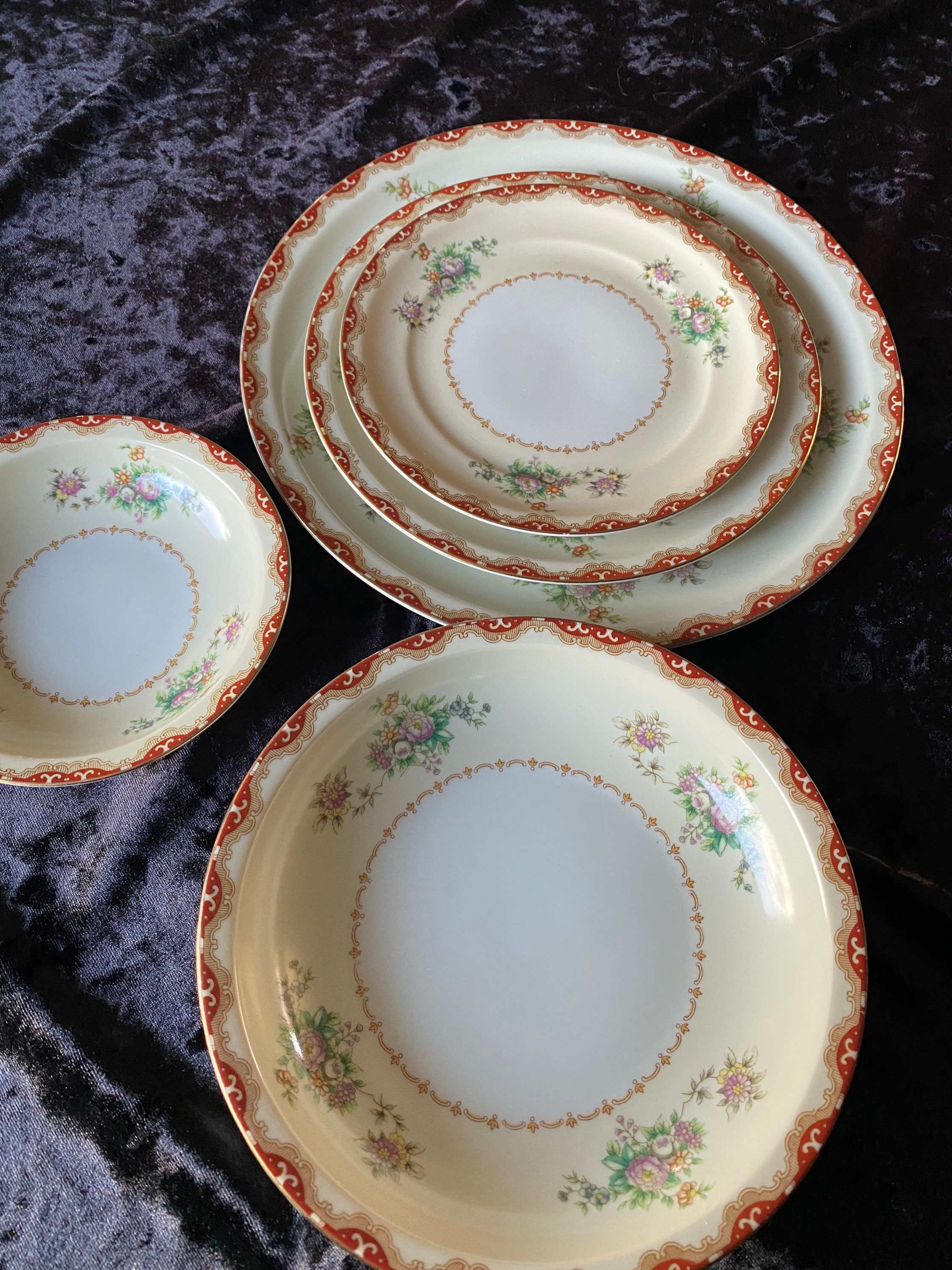 Vintage Meito China 5-piece Place Setting: Keepsake Floral Pattern - Etsy, image size:2244x2992