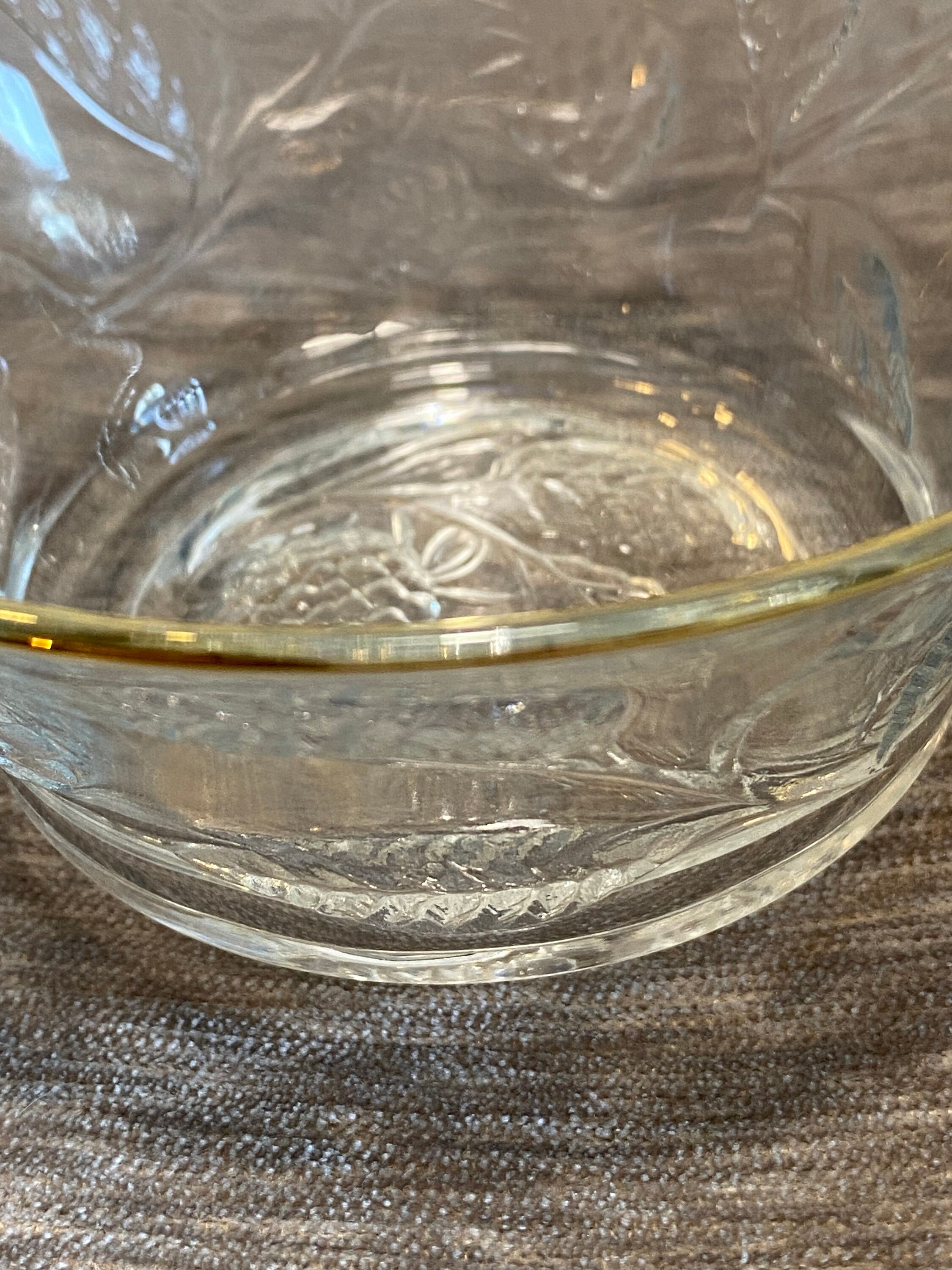 1960年代 超希少 気泡入りフラワー型フルーツボウル 透明緑色