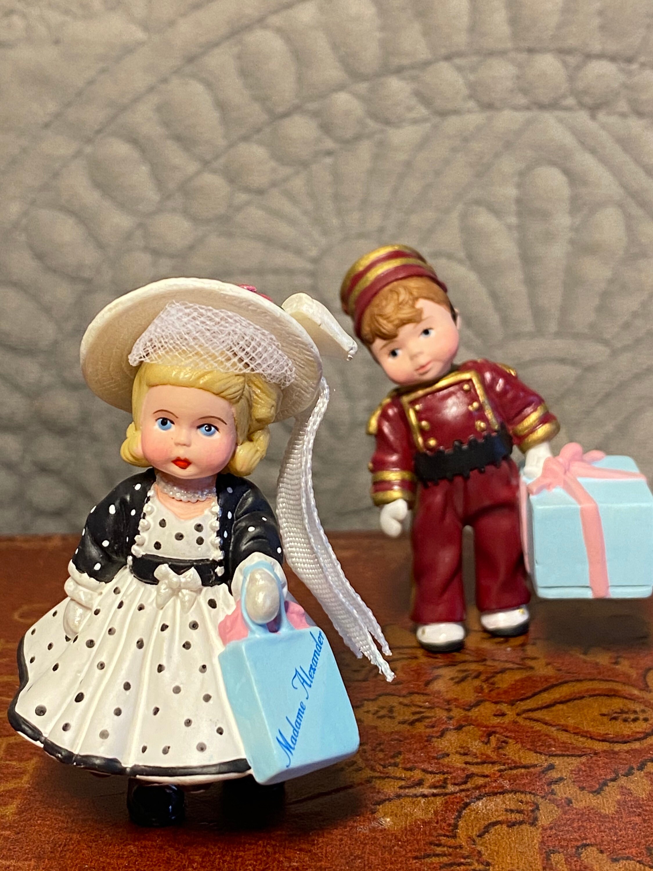 Vintage Hallmark Madame Alexander Merry Miniatures: Park Avenue Wendy & Alex Set