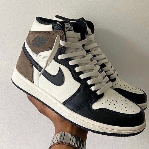 jordan 1 mocha custom