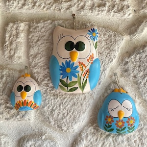 Handmade Blue Floral Design Ceramic Owl Family Set for Summerhouse Wall, Hand-painted Terracotta Set of 3 Owl Set for Country House Decor