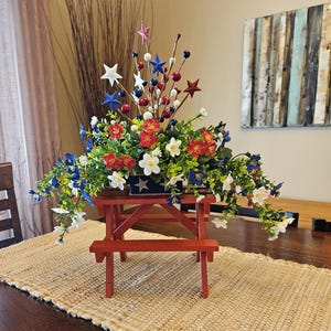 Patriotic Arrangement, 4th Of July Arrangement, Summer Arrangement, Summer BBQ Centerpiece, Patriotic Centerpiece, Patriotic Floral Gift