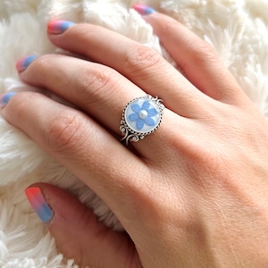Real dried flower silver ring, forget me not flower, handmade botanical ring, real flowers in resin, blue flower jewelry