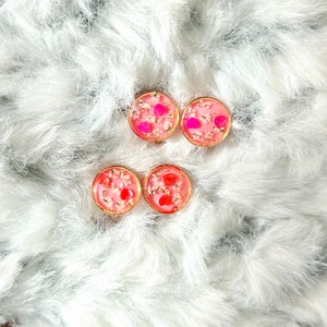 Heart Stud Earrings: Gold Flake, Dried Flowers, Valentine&#39;s Jewelry