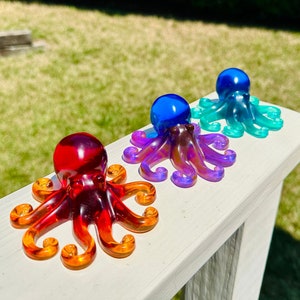 Resin Octopus - Handmade Gift - Colorful Octopus Sculpture - Nautical Home Decor - Cool sea life figurines - gift for kids, mom, dad, myself