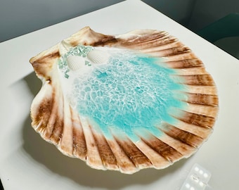 Ocean Shell Resin Ring Dish: Handmade Beach Decor (5.5x6 inches)