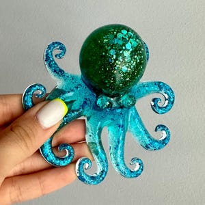 Handmade Resin Octopus Sculpture: Nautical Home Decor