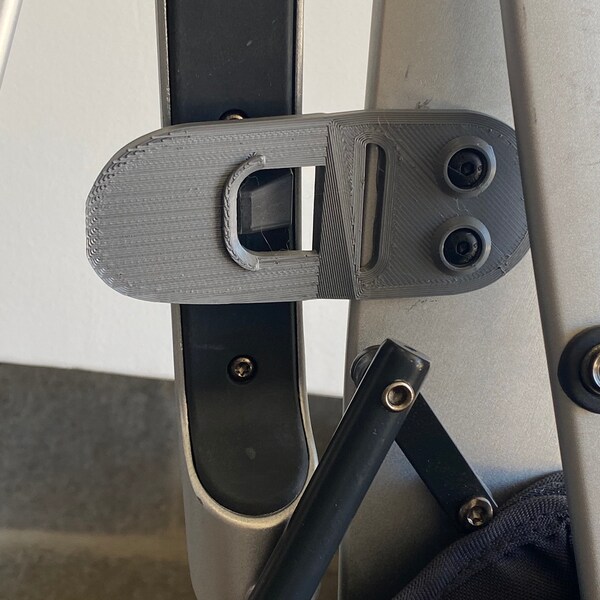 Replacement Closing Latch UppaBaby Vista 2015+ (and V2)