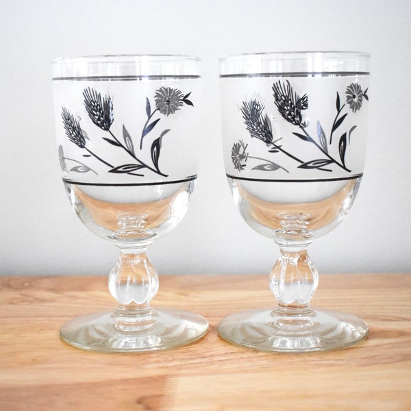 Set of 2 Vintage Libbey Water Goblets, Vintage Libbey Wheat Pattern, Water Goblet, Set of Water Goblets, Stemmed Glassware