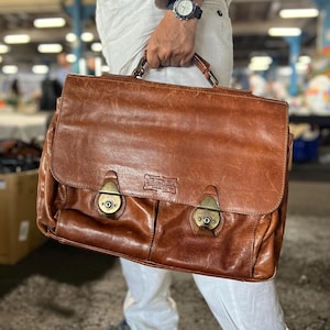 Marlboro Classics Rare Leather Bag – Timeless Western Elegance