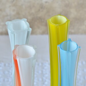 Glass Vase Tall 8", Vintage Vase Flowers, Retro Table Centerpiece Decor 1980s, Variations Color Blown Glass Vase, Mom's Gift Decorative Vase