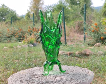 Vintage Emerald Green Glass Vase, Hand Blown Glass Vase for Flowers Bouquet, Collectible Footed Vase 8 inch, Unique Art Murano Style Glass