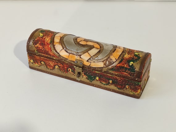 Grande Boîte à Bijoux En Bois Avec Incrustations Laiton - ZoneMoksha - Neuf Étiqueté