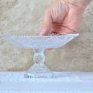 Decorative Bowl Glass, Pedestal Bowl, Kitchen Dining Table Decorative Bowl, Nuts Bowl Pressed Glass, Countertop Decoration Pedestal Bowl