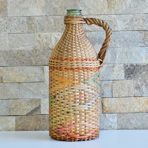 Vintage Demijohn Woven Wicker Bottle, Retro Wine Bottle, Country Decor Boho, Old Glass Wine Bottle Wrapped in Woven Straw, Large Demijohn