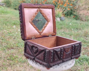 Tramp Art Box Antique Carved Wood, Vintage Memory Box, French Folk