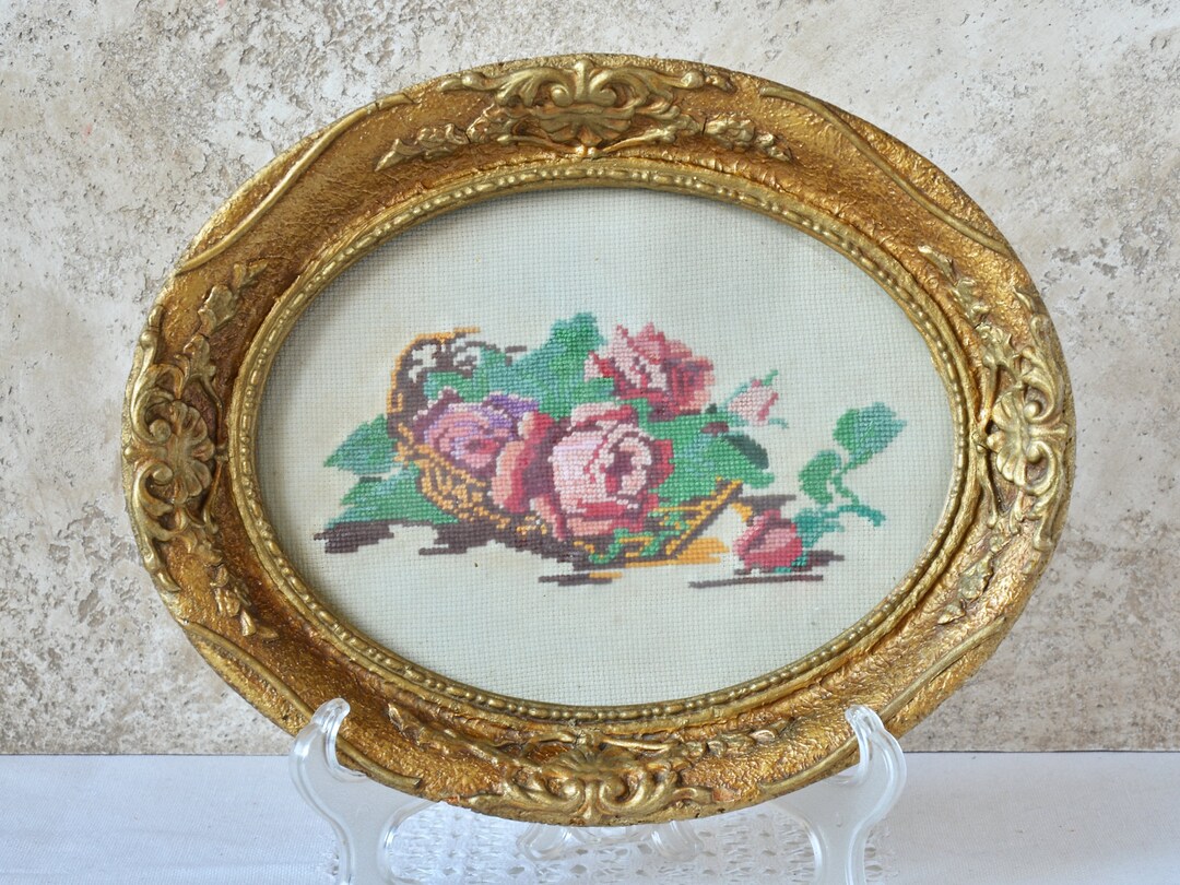Vintage Oval Frame Tapestry, Ornate Gold Frame With Hand Embroidered ...