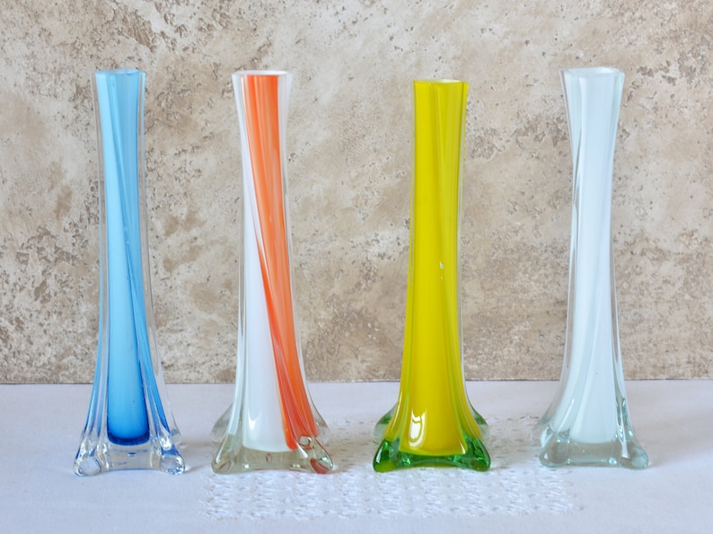 Glass Vase Tall 8", Vintage Vase Flowers, Retro Table Centerpiece Decor 1980s, Variations Color Blown Glass Vase, Mom's Gift Decorative Vase
