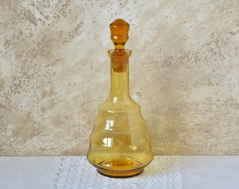 Vintage Amber Decanter with Glass Stopper, Vintage Bar Decoration, Bottlе Glass, Birthday Man Gift, Alcohol Decanter with Glass Stopper