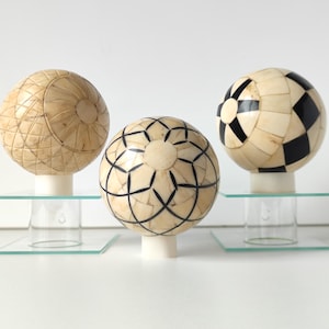 Victoriaanse bal van been voor het bocce-spel, antieke zwart-witte bal van been, 12,7 cm, retro design uit de jaren 1900, eenvoudige stijl, esthetische woonkamerdecoratie