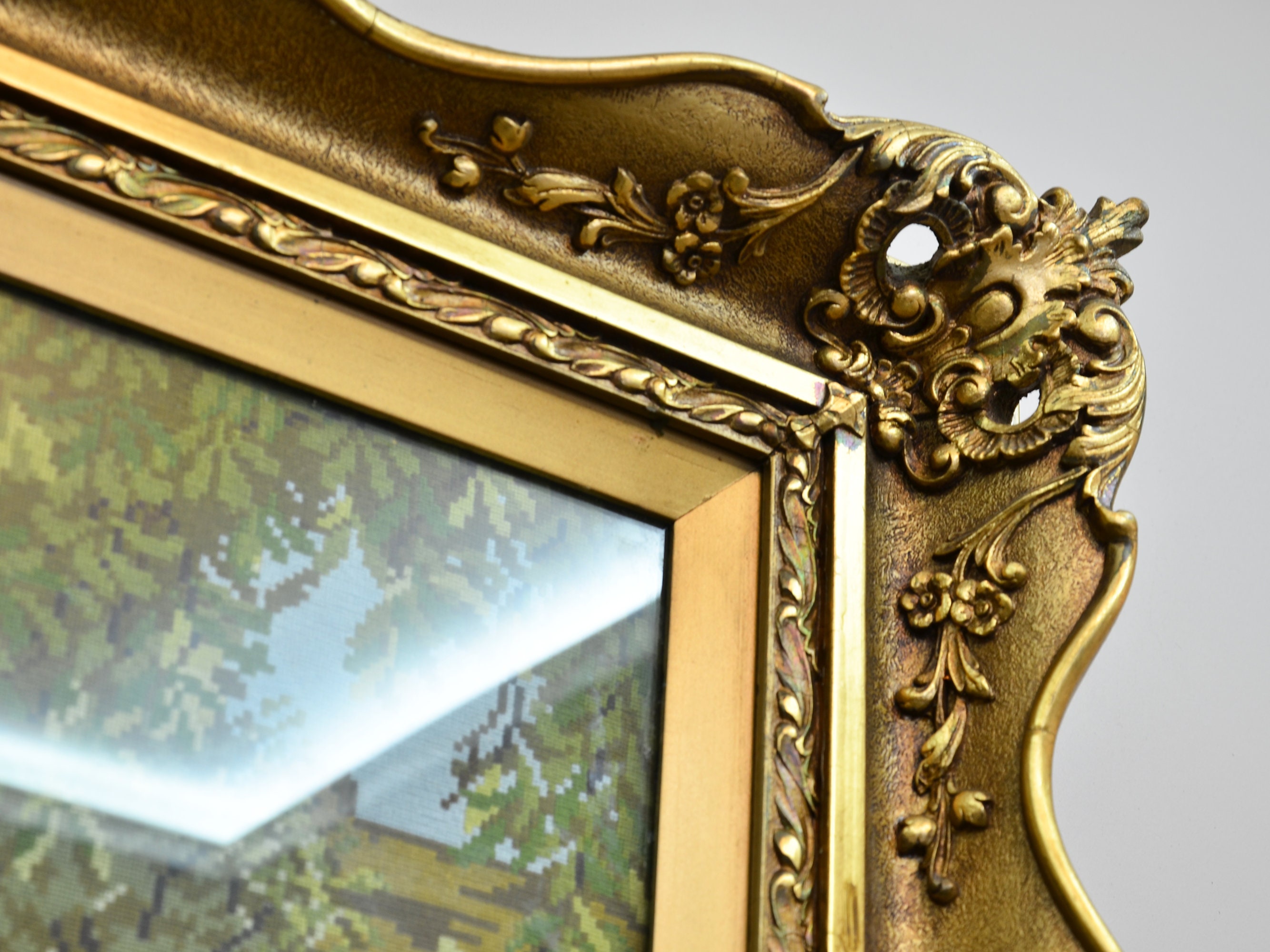 Victorian Rectangular Gold Frame With Tapestry lake House, Vintage Lake ...