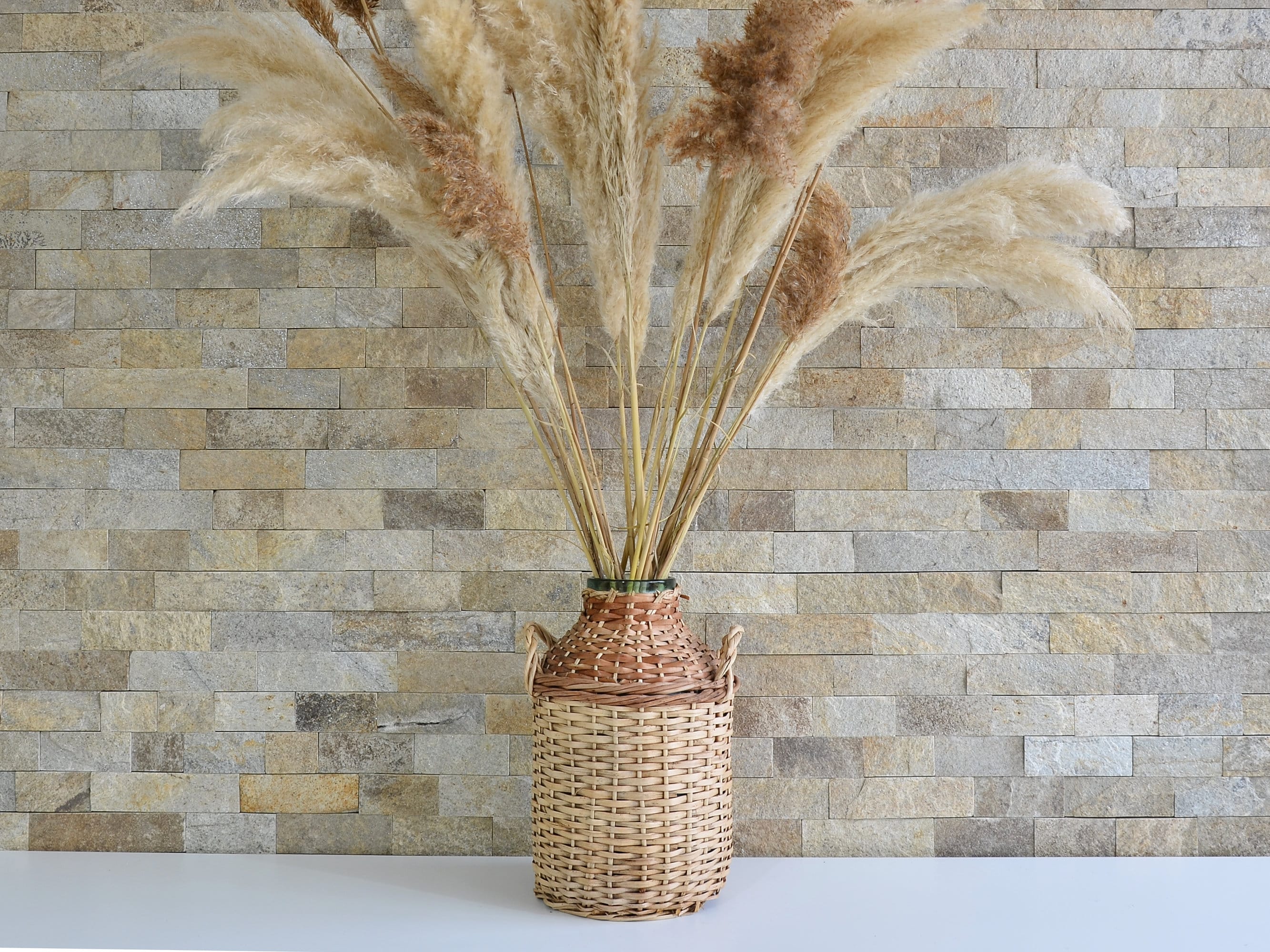 Large Size Flower Glass Vase with Hand Woven Straw Cover – Our Dining Table