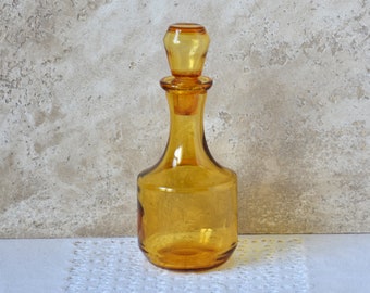 Small Amber Glass Decanter with Glass Stopper, Vintage Bar Decor, Bottlе Glass, Birthday Man Gift, Alcohol Decanter 250ml with Glass Stopper