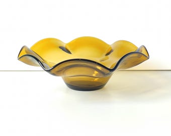 ヴィンテージの琥珀色のガラス製錬鉄製ボウル - Etsy 日本